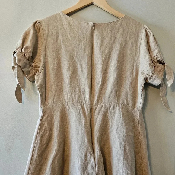 Sugarlips Women’s Casual Short Sleeve Mini Cream Dress Size Medium. - Picture 11 of 12